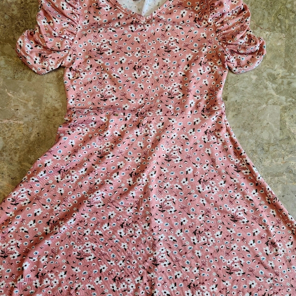 Girls size 7-8 - Picture 6 of 7